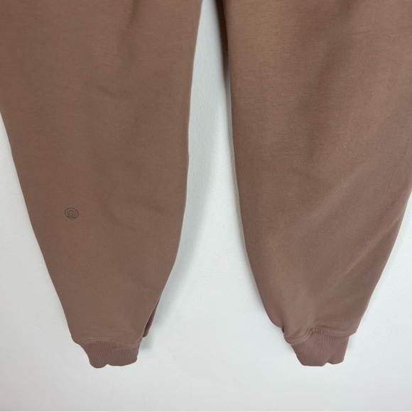 Lululemon Warm Down High-Rise Jogger in Soft Sand Size 4 - Picture 9 of 9